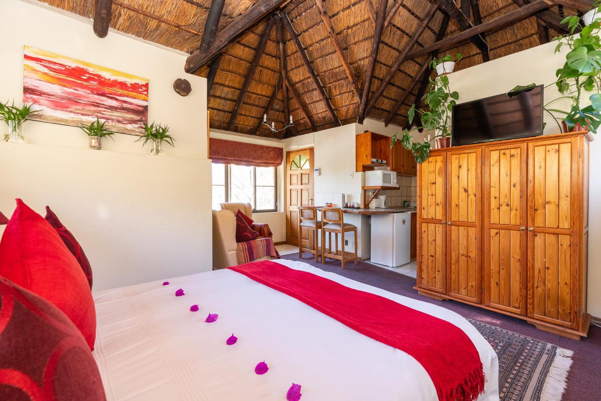 Montagu Little Sanctuary - Hot Spring Access At Reduced Price Apartment Екстериор снимка